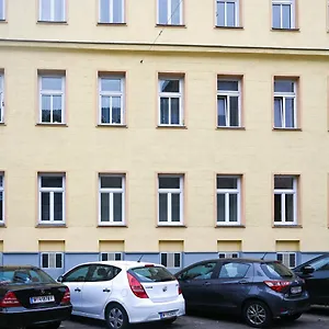  Appartamento Elegant Duplex Danube Canal