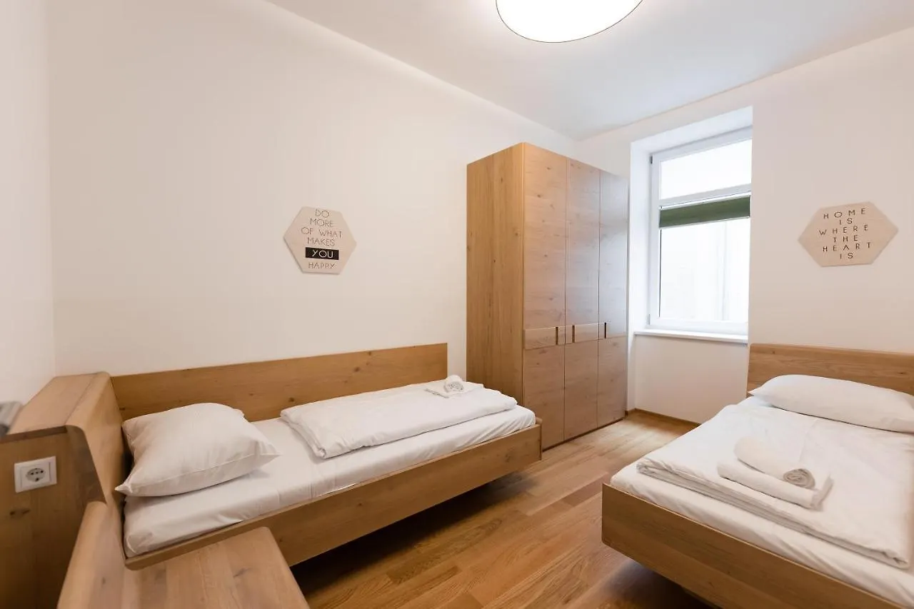 Nadland Apartment Wehlistrasse Vienna