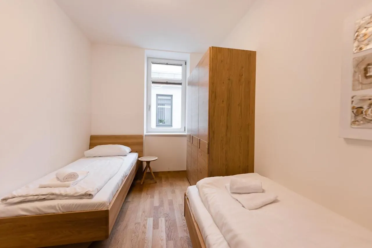 Nadland Apartment Wehlistrasse Vienna