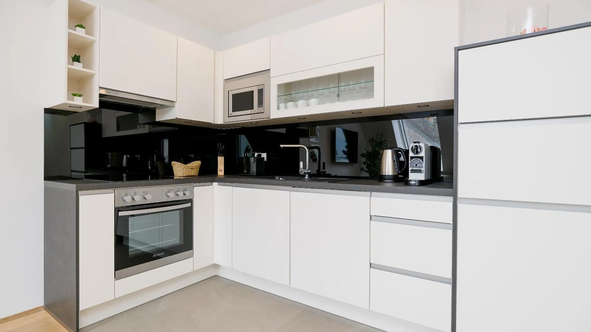 Nadland Apartment Wehlistrasse Vienna Austria